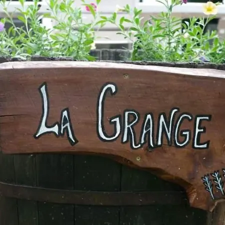 펜션 Du Rouyre La Grange Réalmont